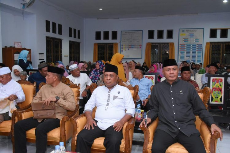 Wakil wali kota saat hadiri acara Ista Miraj Osis