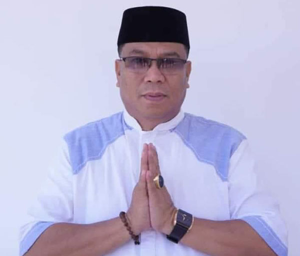 Sekda Tidore Ismail Dukomalamo