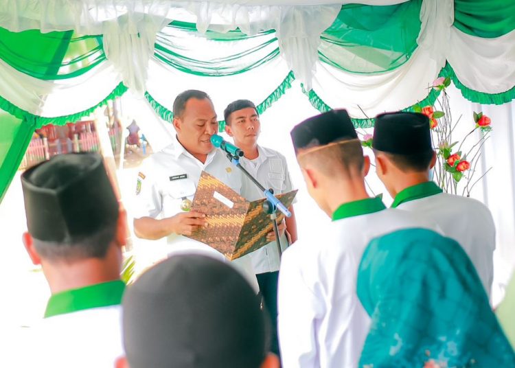 Usman Sidik, resmi lantik Pengurus Lembaga Amal Raudhatul Jannah di Dusun Torosubang