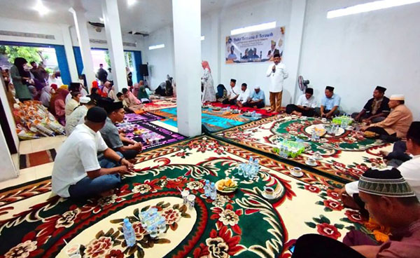 Foto: Suasana buka puasa bersama keluarga besar Sulawesi Tenggara di Kota Ternate