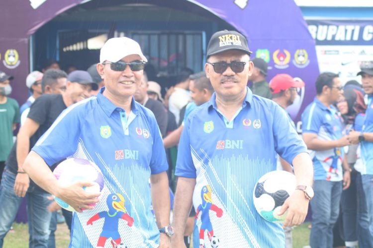 Bupati Halmahera Barat Buka Turnamen Sepak Bola Bupati Cup I