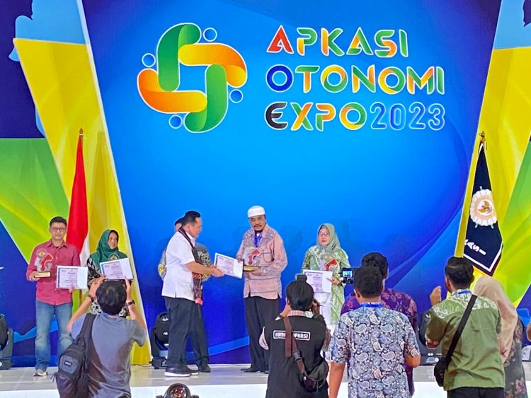 Halsel Raih Stand Kreatif Ketiga se-Indonesia di AOE 2023