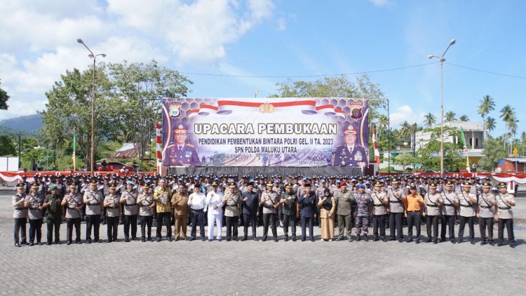 Assiten Sekda Hadiri Pembukaan Pembentukan Bintara Polri