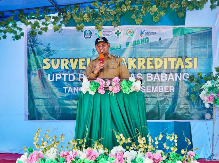 Bupati Bassam Kasuba Hadiri Kegiatan Survei Akreditasi Puskesmas Babang