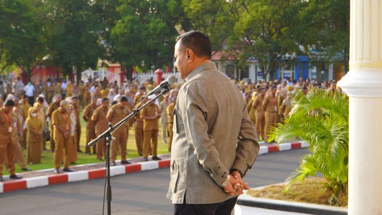 Sambutan wakil wali kota di apel perdana tahun 2024