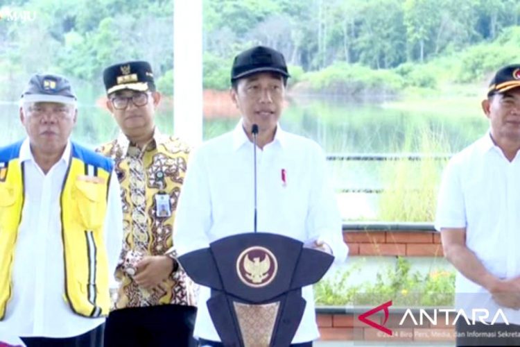 Tangkapan layar - Presiden Joko Widodo meresmikan Bendungan Sepaku Semoi di Kabupaten Penajam Paser Utara, Kalimantan Timur