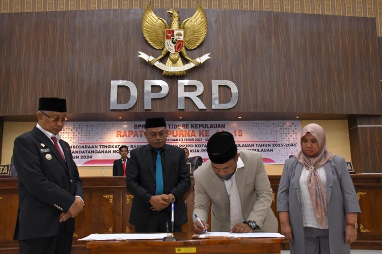 KUA-PPAS Kota Tidore Tahun 2024 Resmi Ditandatagani dalam Rapat Paripurna