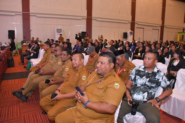 Sekda Dan Jajaran Hadiri Sidang Sinode III Gereja Masehi